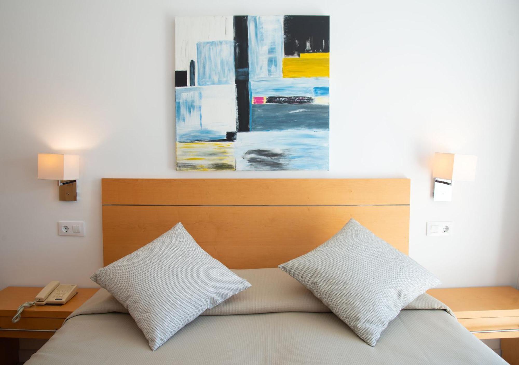 Double or Twin Room Balcony